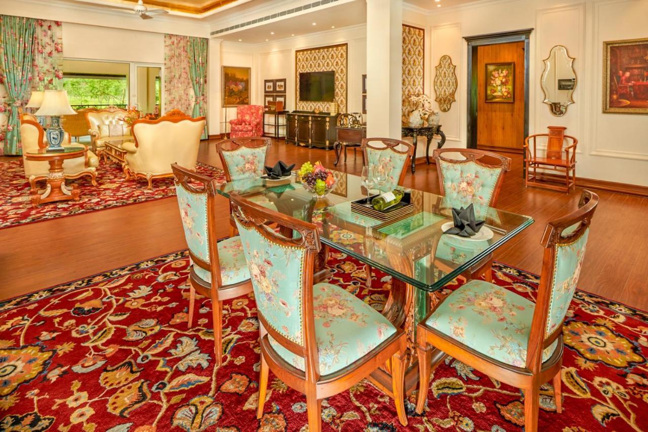 Mayfair Tea Resort Siliguri Exteriör bild