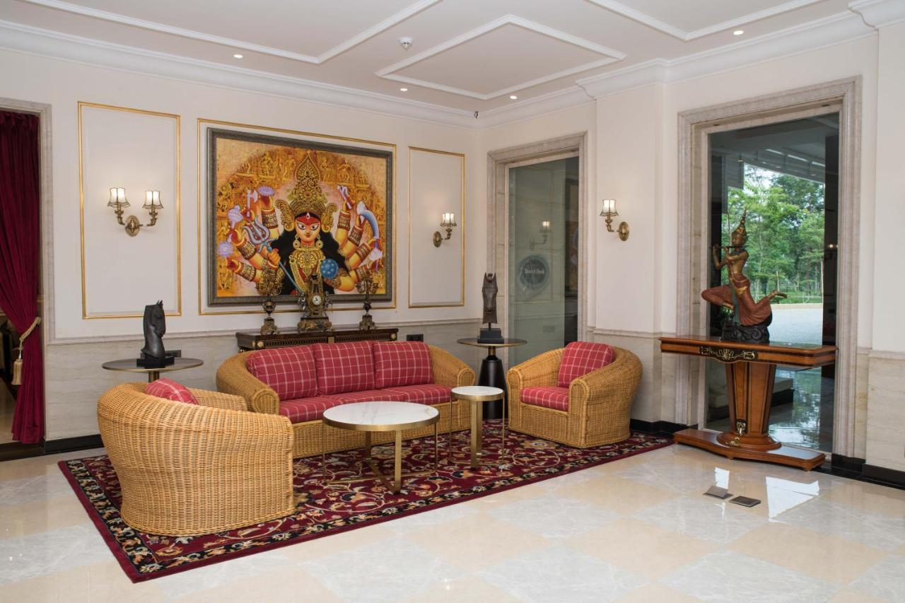 Mayfair Tea Resort Siliguri Exteriör bild